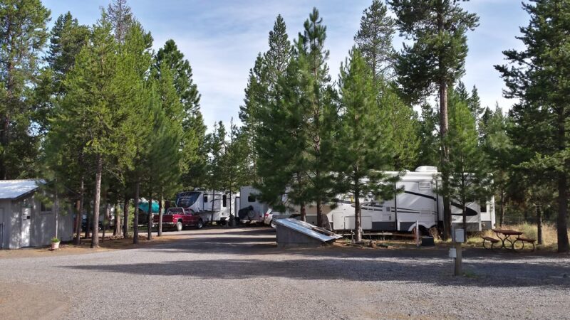 Hidden Pines RV Park - La Pine, OR