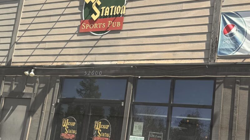 Wickiup Station Sports Pub - La Pine, OR
