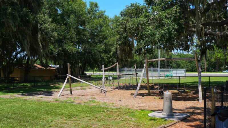 Sample Park - Lake Hamilton, FL