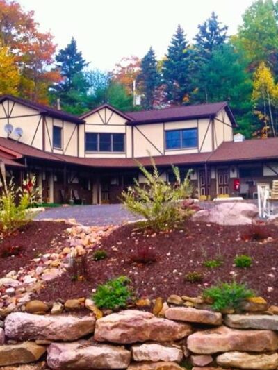 Lake Harmony Inn - Lake Harmony, PA