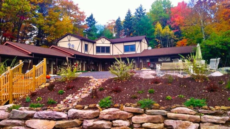 Lake Harmony Inn - Lake Harmony, PA