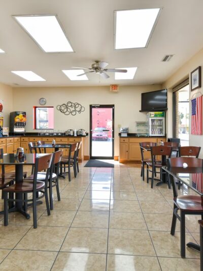 OYO Hotel Lake Park / Valdosta Area - Lake Park, GA