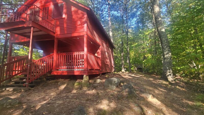 Upper Goose Pond Cabin - Lee, MA