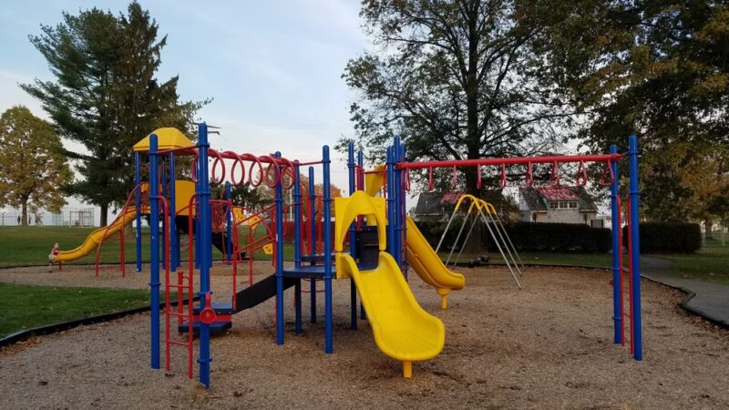 Leola Community Pool and Park - Leola, PA