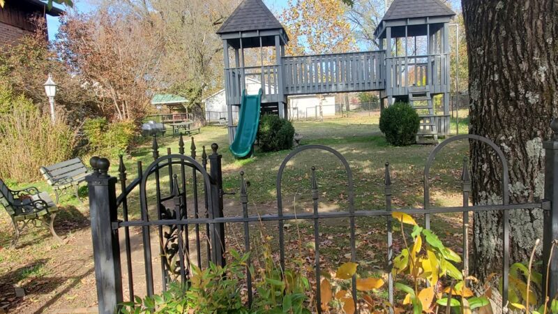 Leslie City Park - Leslie, AR