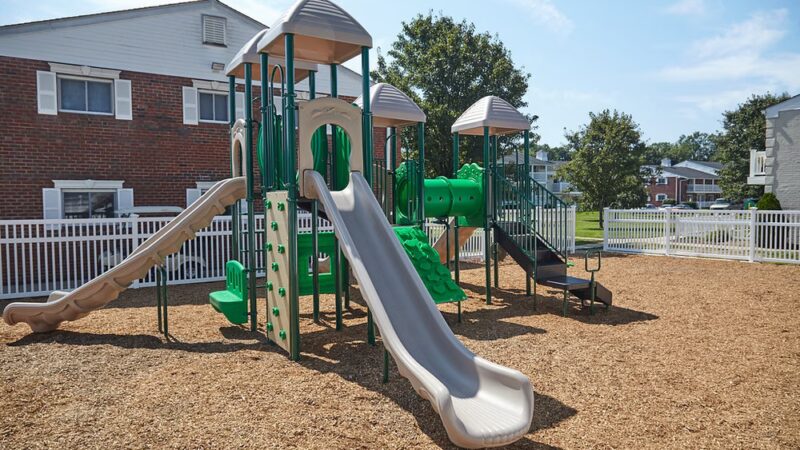 Brittany Springs Apartments - Levittown, PA