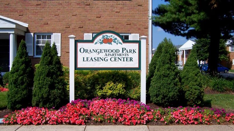 Orangewood Park Apartments - Levittown, PA