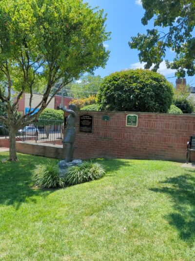 Lewisburg Downtown Park - Lewisburg, WV