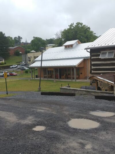 Montwell Commons - Lewisburg, WV