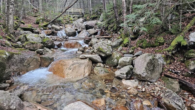 Falling Waters Trailhead - Lincoln, NH