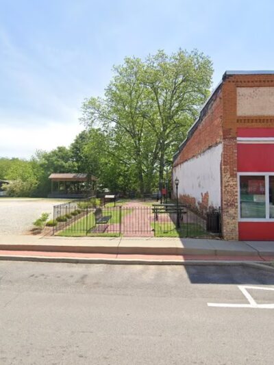 Lineville Pocket Park - Lineville, AL