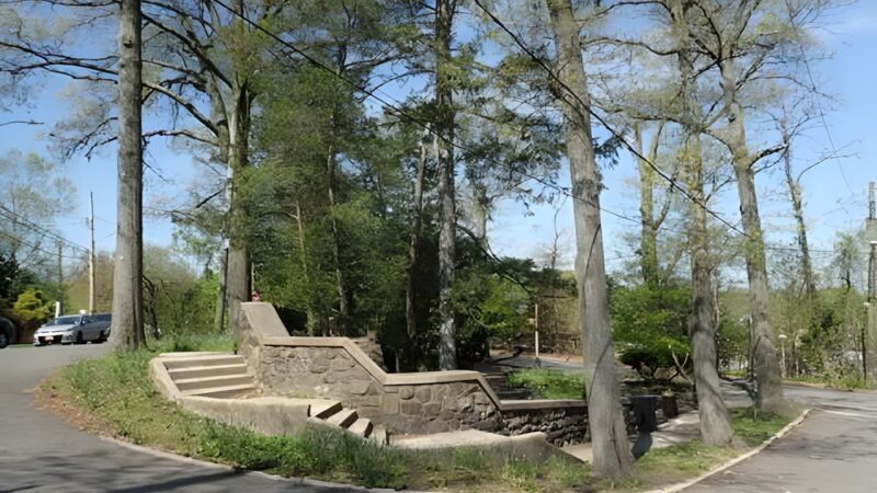 Glenwood Landing - Little Neck, NY