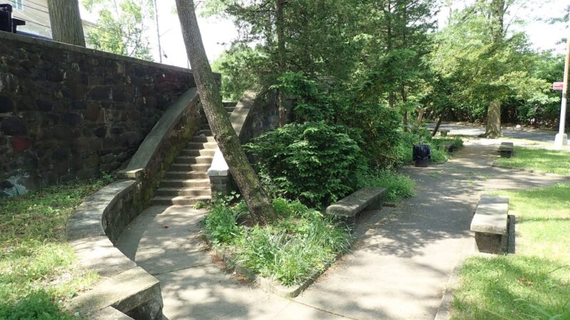 Glenwood Landing - Little Neck, NY