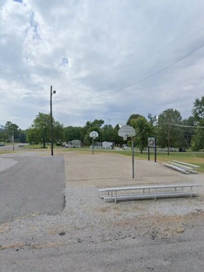 Livermore Basketball Court Park - Livermore, KY