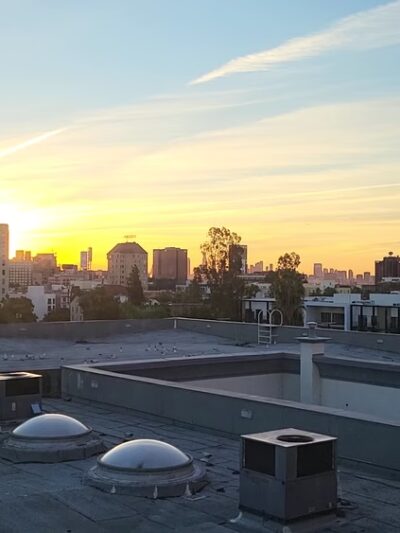 Holiday Inn Express & Suites Hollywood Walk of Fame by IHG - Los Angeles, CA