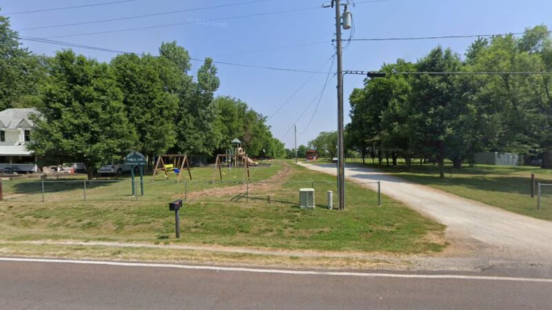 Louisburg City Park - Louisburg, MO