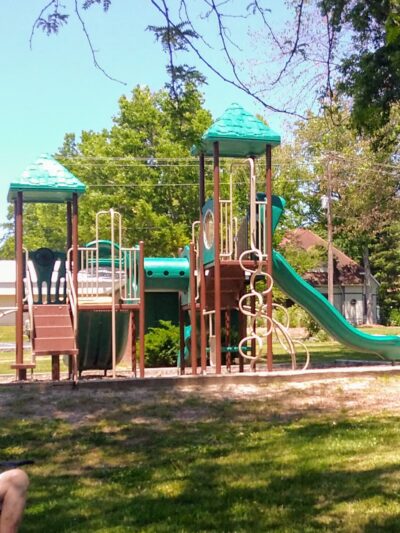 Sunset Park - Louisiana, MO