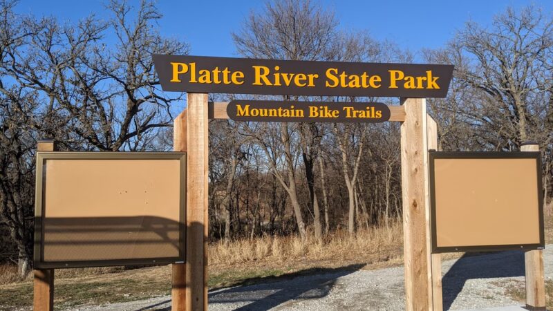 Platte River Mountain Bike Parking - Louisville, NE