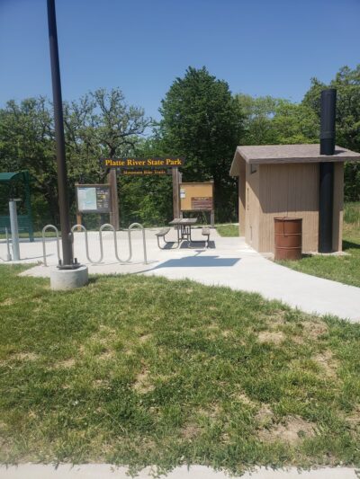 Platte River Mountain Bike Parking - Louisville, NE
