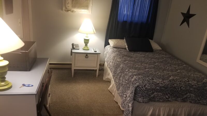 Martin's Motel - Madawaska, ME
