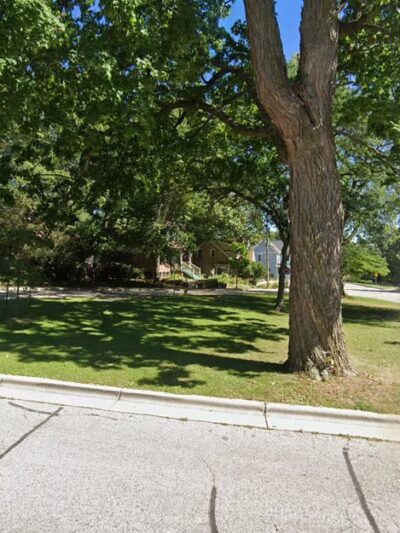 Lakeland - Schiller Triangle Park - Madison, WI