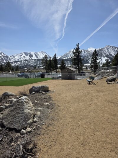 Mammoth Lakes Community Dog Park - Mammoth Lakes, CA