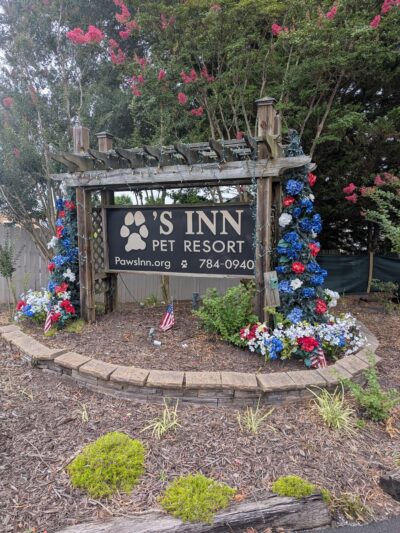 Paws Inn - Manakin-Sabot, VA