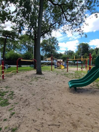 Ridder's Pond Park - Manhasset Hills, NY