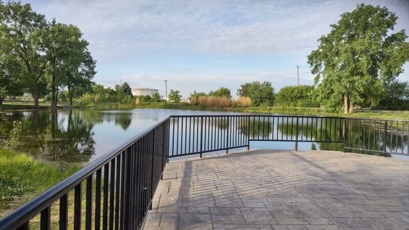 Central Park - Manhattan, IL