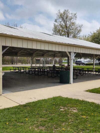 Central Park - Manhattan, IL