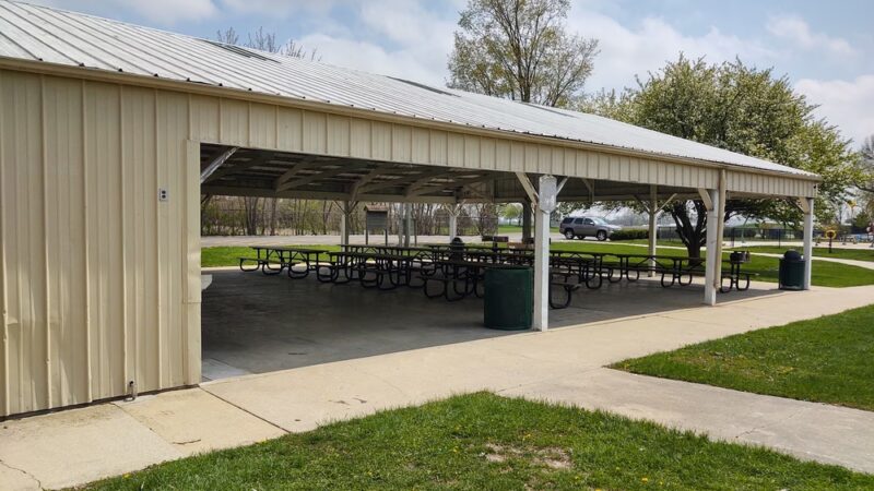 Central Park - Manhattan, IL