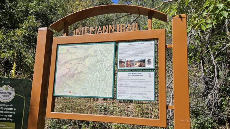 Red Mountain Trail - Manitou Springs, CO