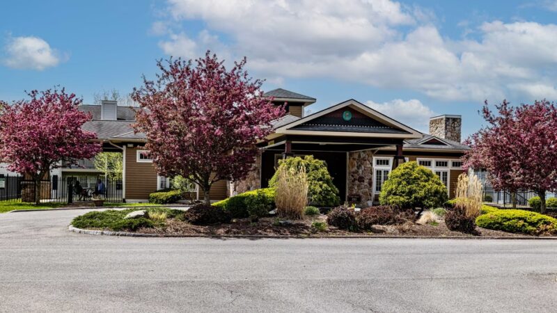 Suburban Park Apartments - Manlius, NY