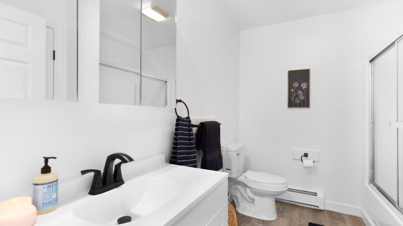 Suburban Park Apartments - Manlius, NY