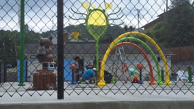 Mannington Pool Park - Mannington, WV
