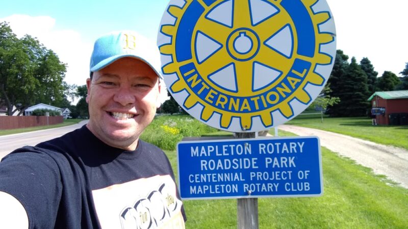 Mapleton Roadside Park - Mapleton, IA