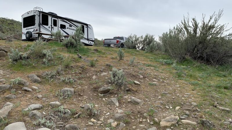 Oasis Camping Area - Maupin, OR