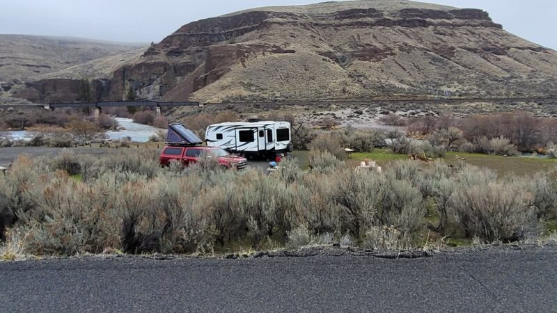 White River BLM Campground - Maupin, OR