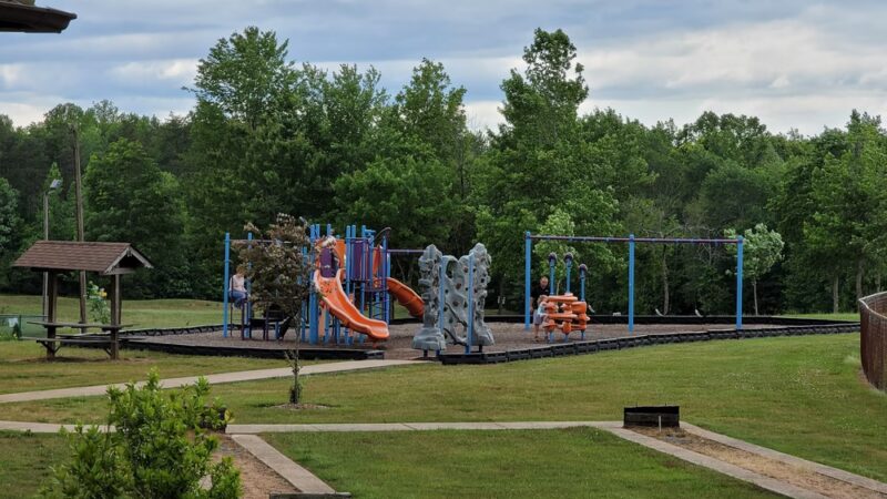 Farris Memorial Park - Mayodan, NC