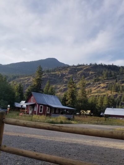 Mazama trail head - Mazama, WA
