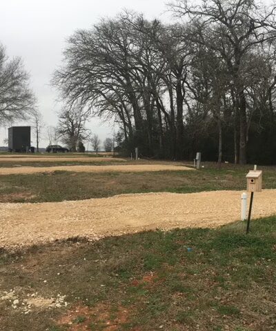 McDade RV Park - McDade, TX