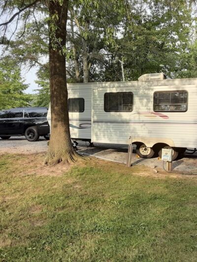 Laurel Branch Campground - McDaniels, KY