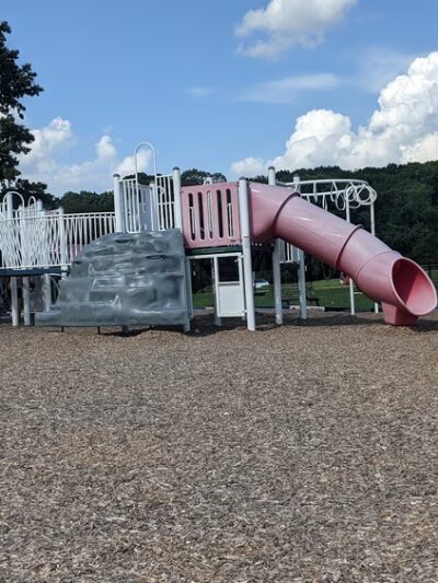 Renzie Park Senior Center - McKeesport, PA