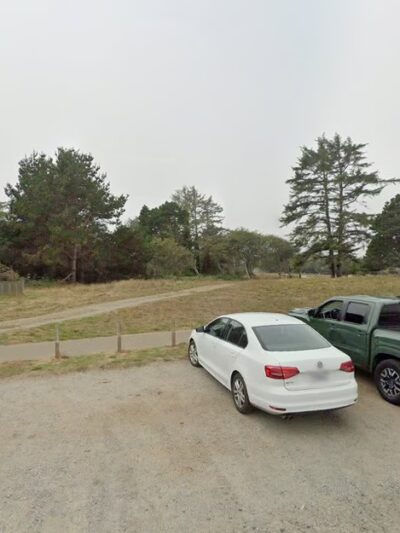 Mad River Bluffs and Dog Park parking - McKinleyville, CA