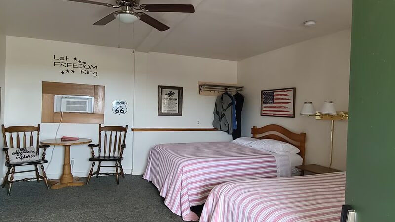 Cactus Inn & RV Parking - McLean, TX