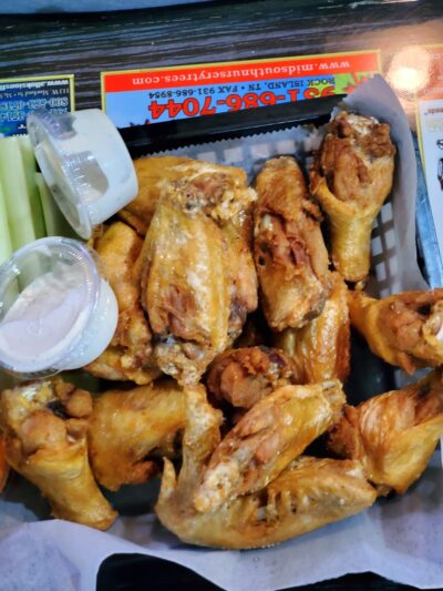 MudBums Sports Grill - McMinnville, TN