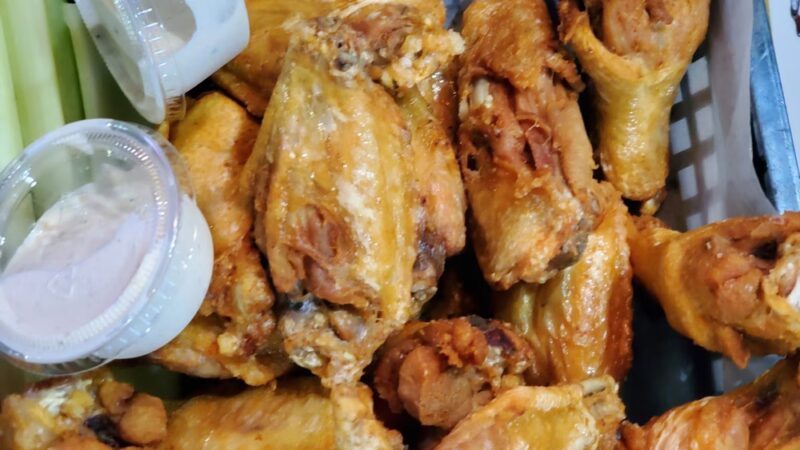 MudBums Sports Grill - McMinnville, TN