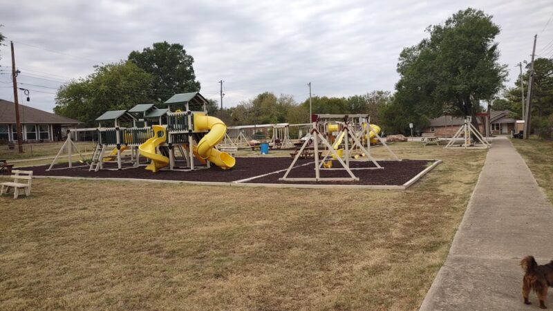 Meeker Glenn Crest Park - Meeker, OK