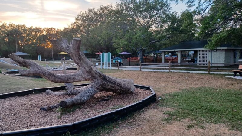Woodside Park - Melbourne, FL
