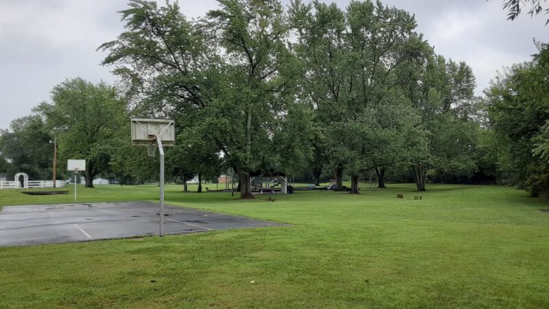 Mentzer Memorial Park - Mentone, IN